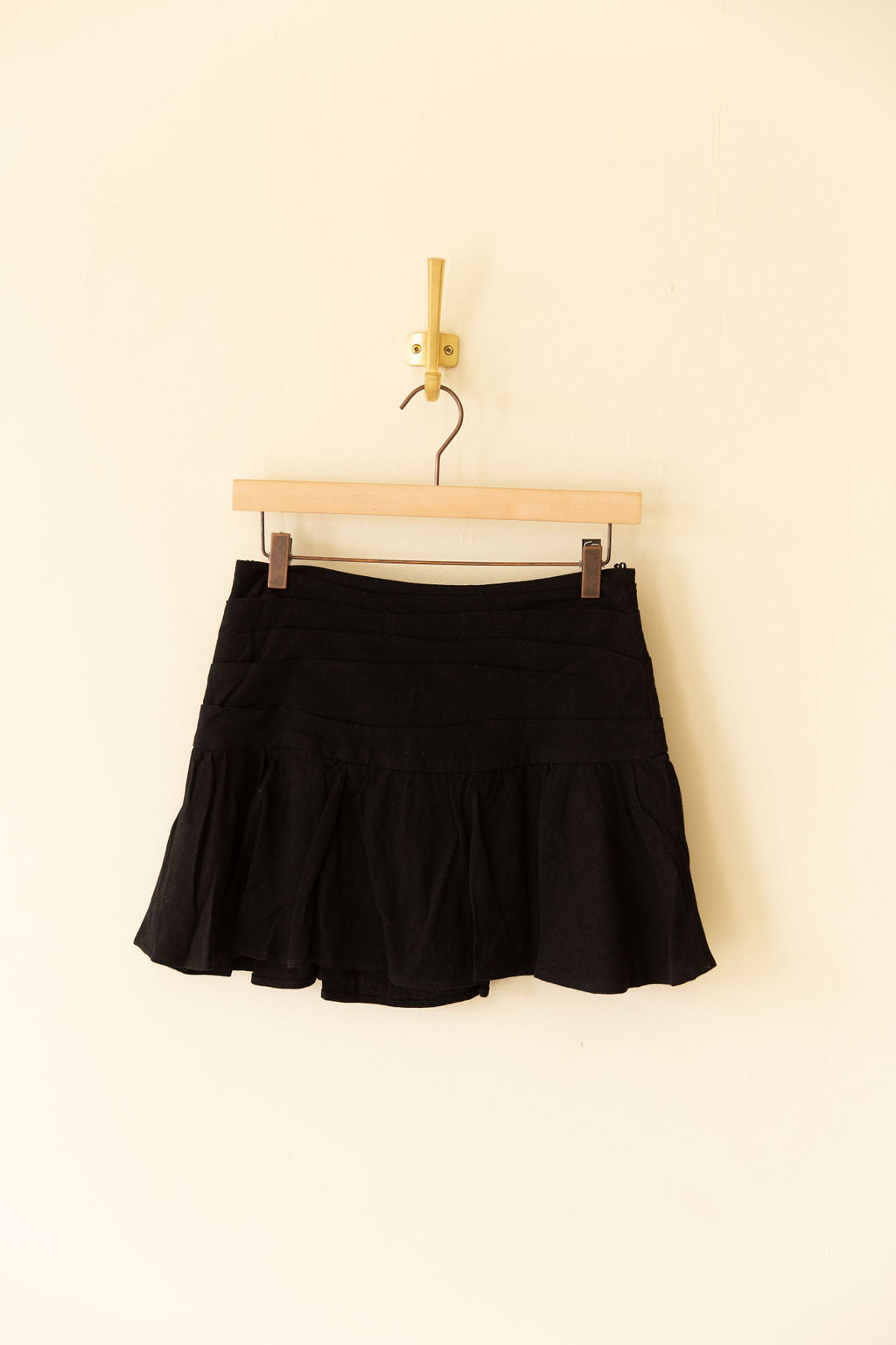 Creative Approach High Rise Ruffled Skirt