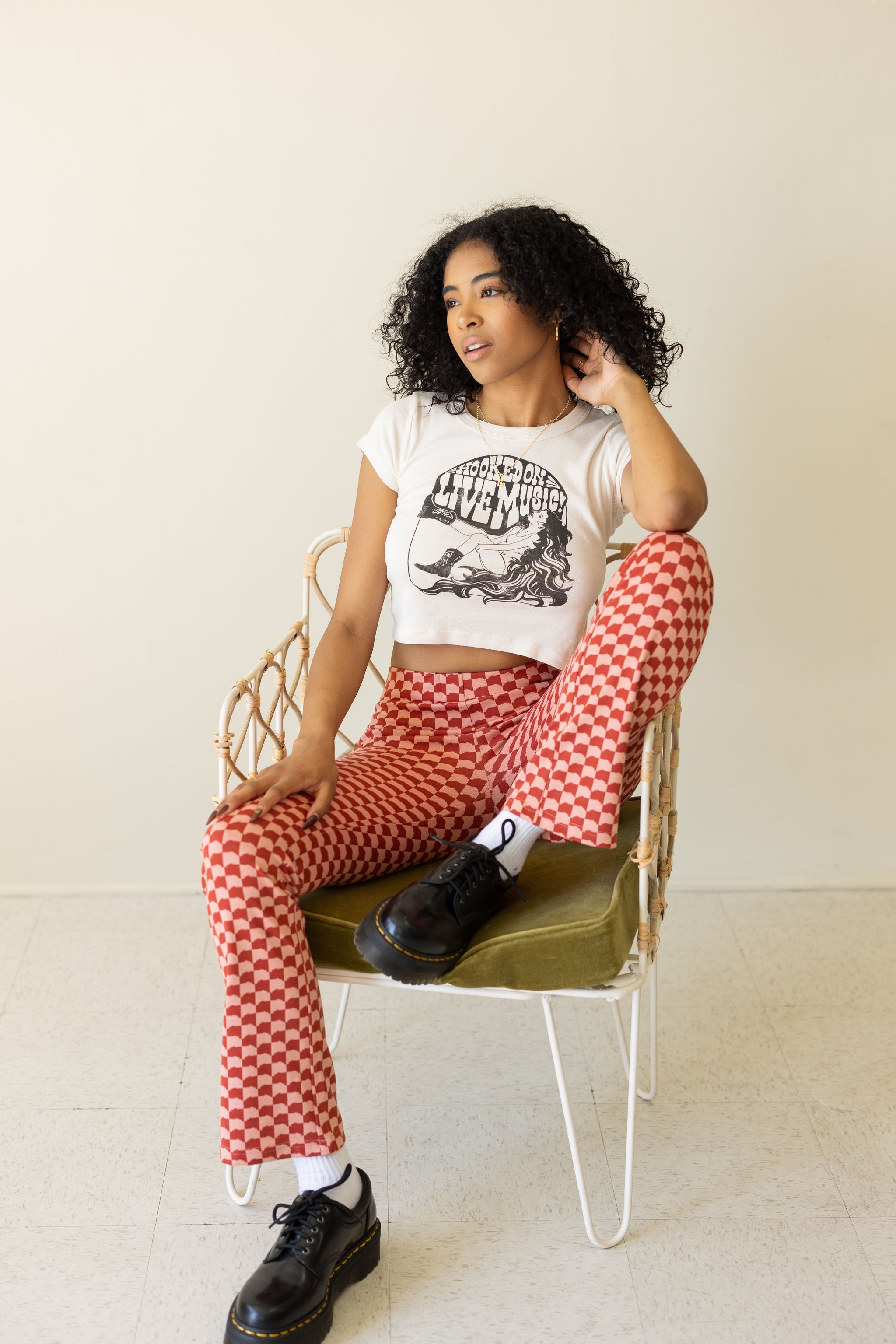 Hooked On Live Music Graphic Baby Crop Tee