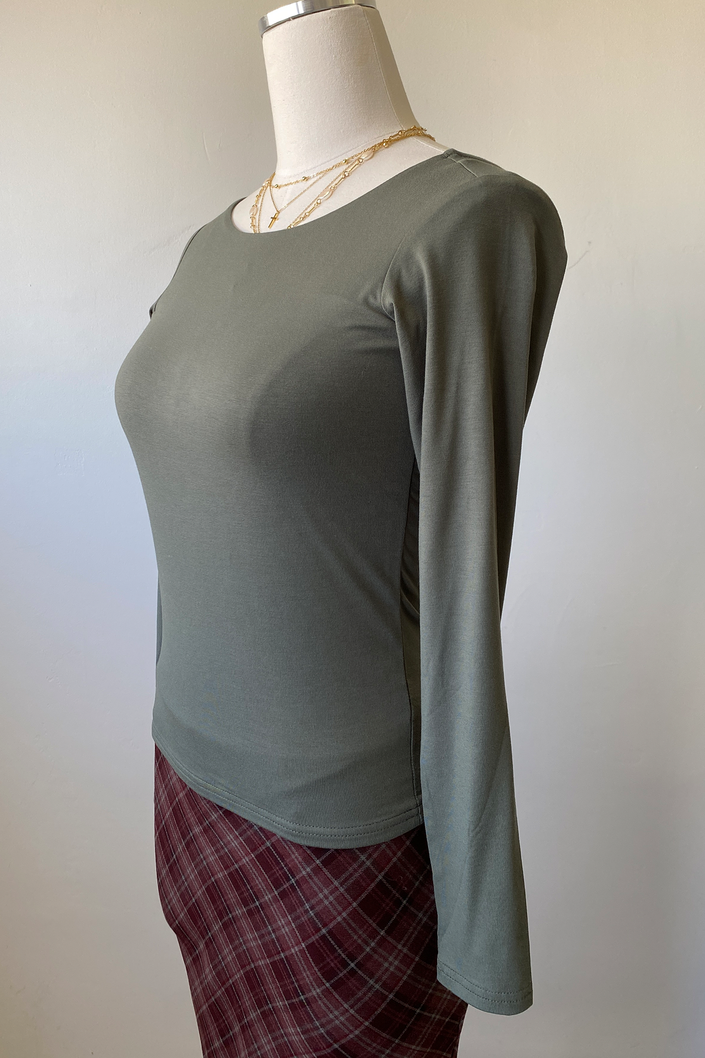 Basic Backless Long Sleeve Top