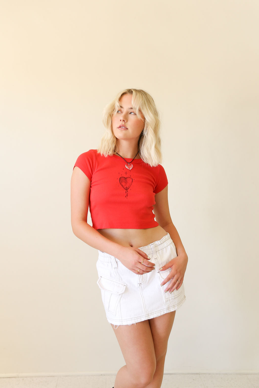 Bleeding Heart Graphic Baby Crop Tee