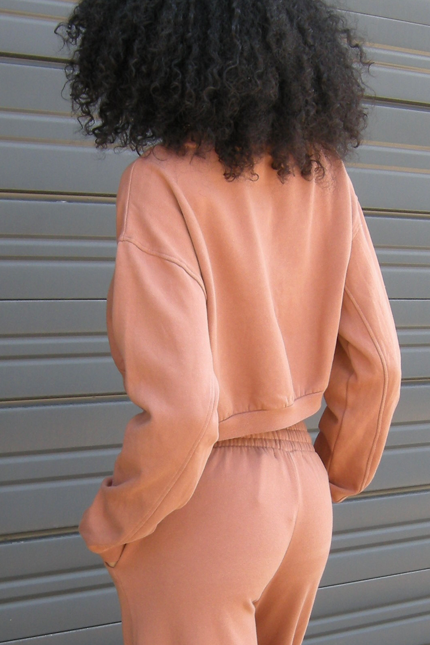 Basic Crop Sweatshirt