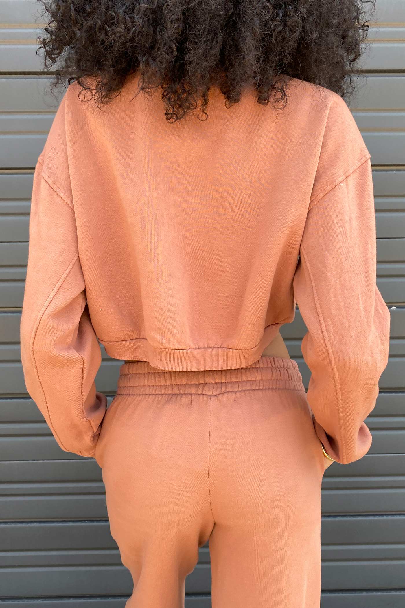 Basic Crop Sweatshirt