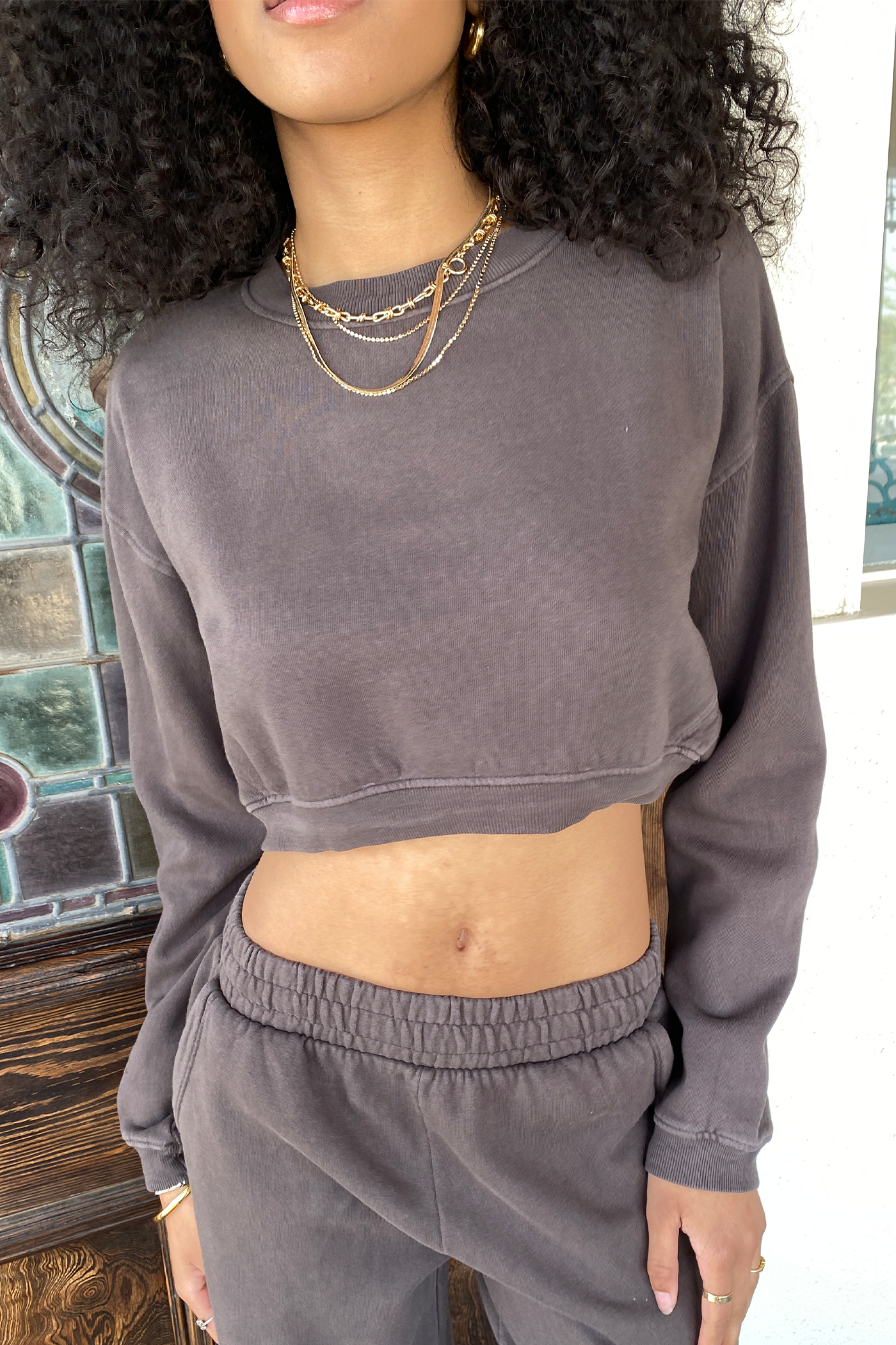 Basic Crop Sweatshirt