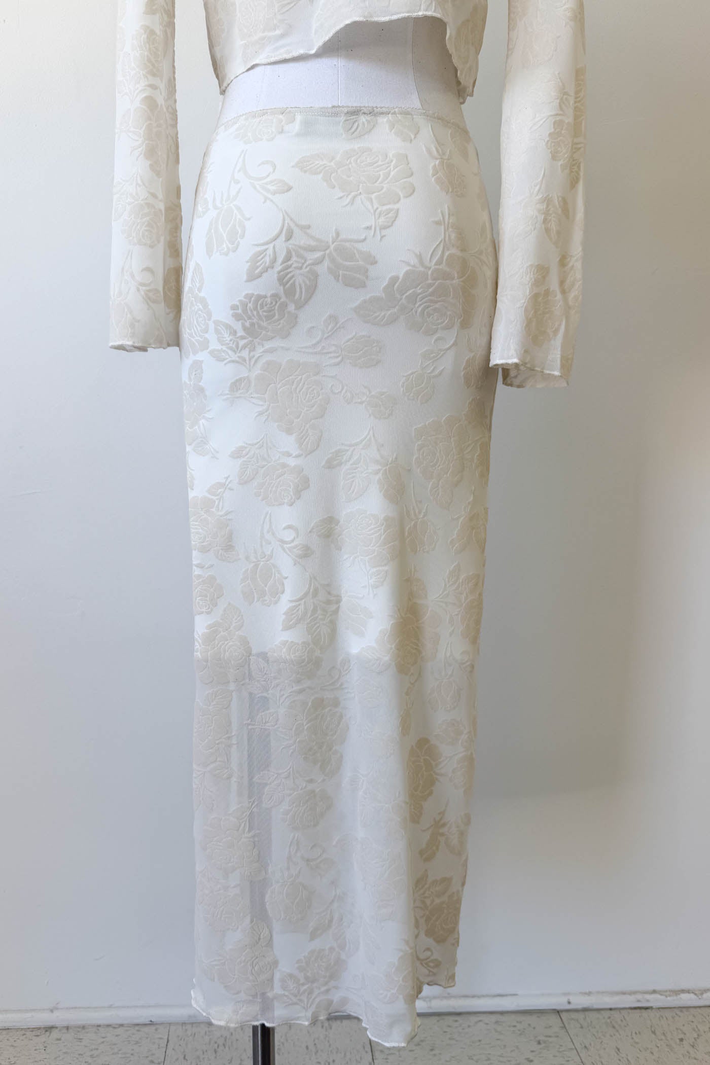 Floral Stretch Lace Midi Skirt