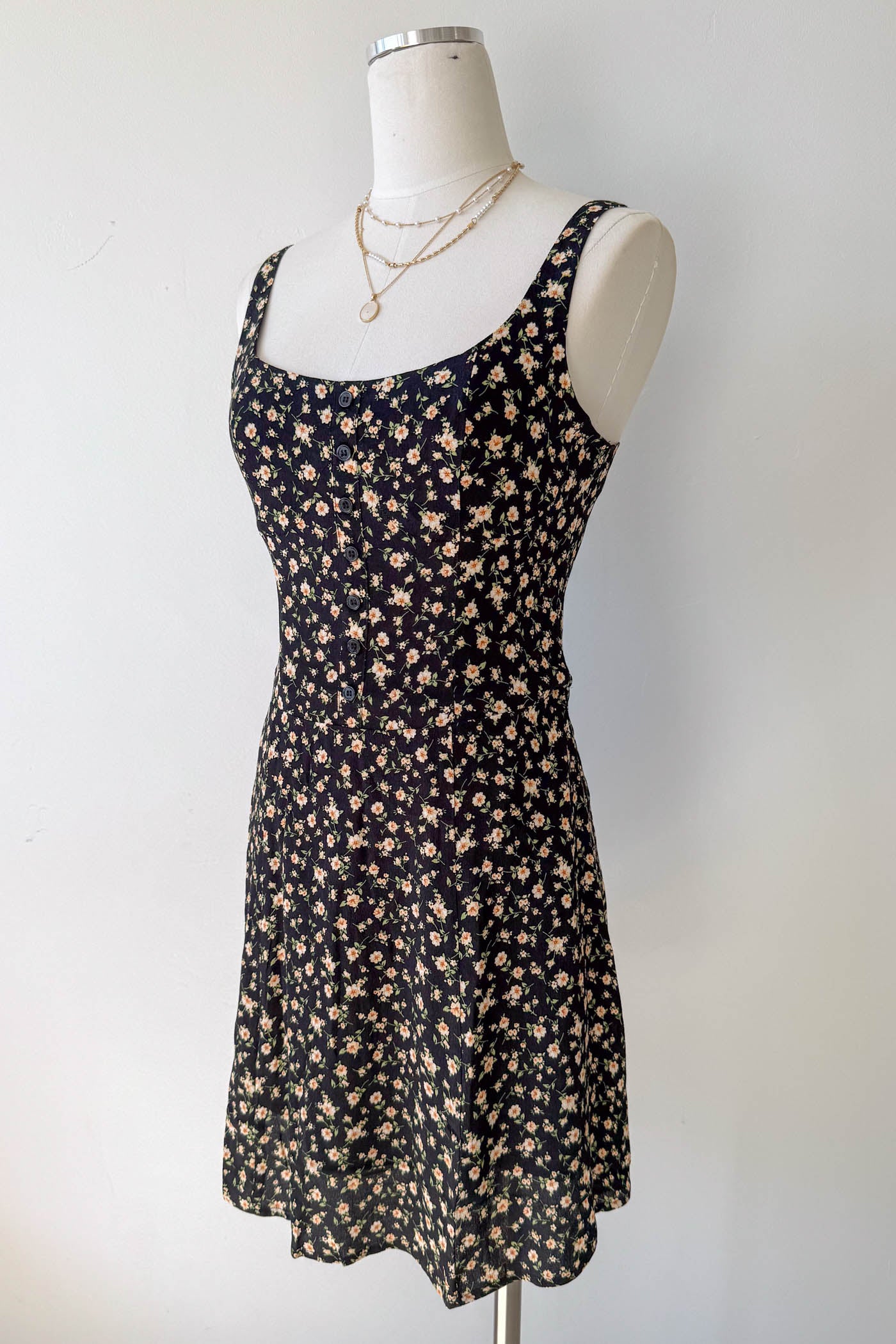 Black Sleeveless Floral Mini Dress