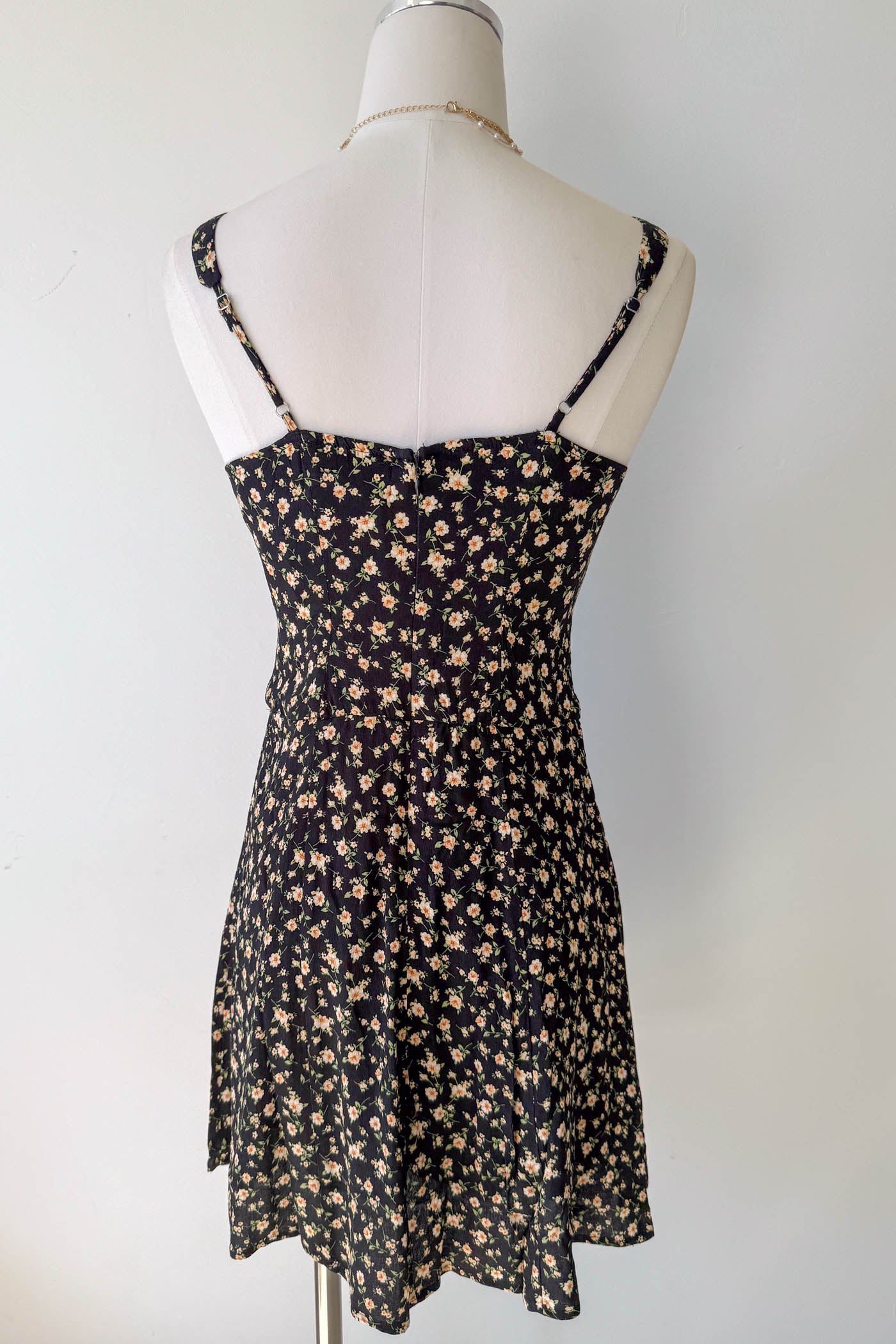 Black Sleeveless Floral Mini Dress