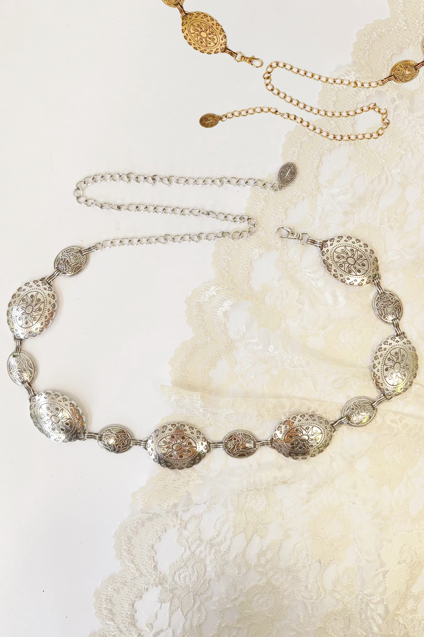 Oval Metallic Conch Belt
