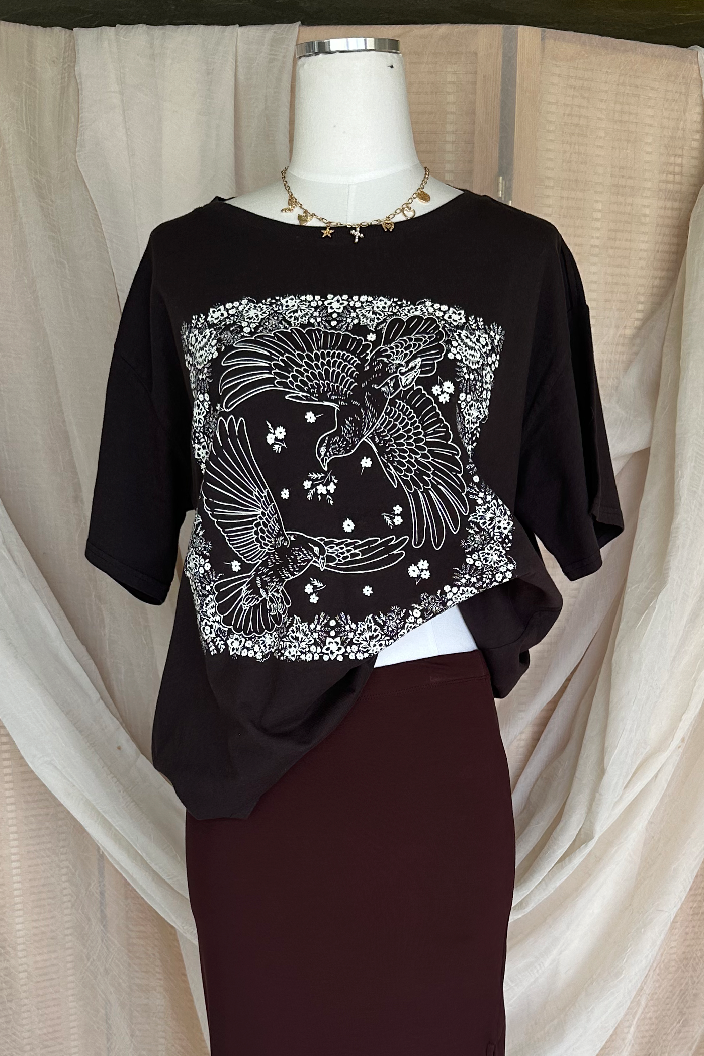 Doves Bandana BF Graphic Tee