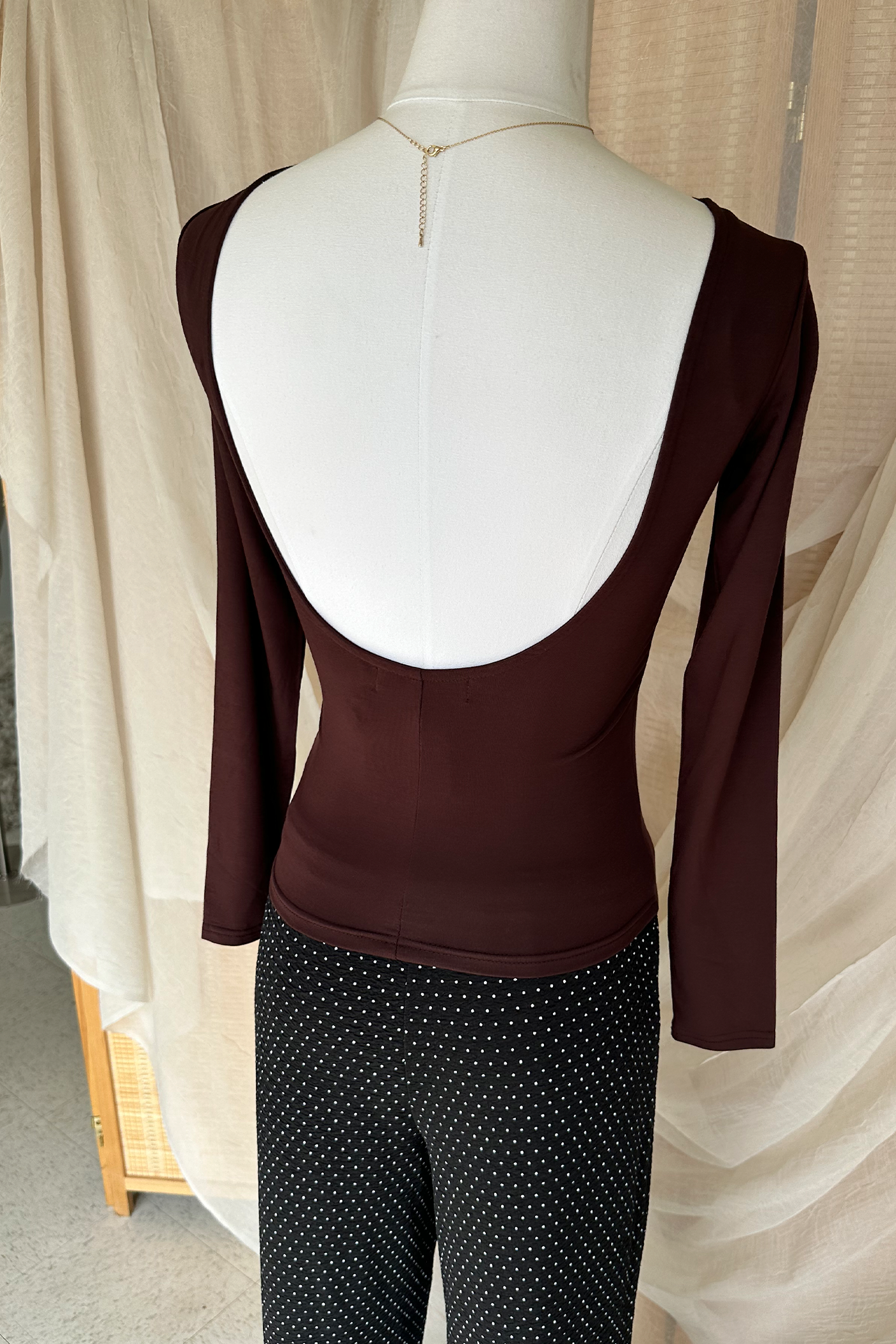 Basic Backless Long Sleeve Top