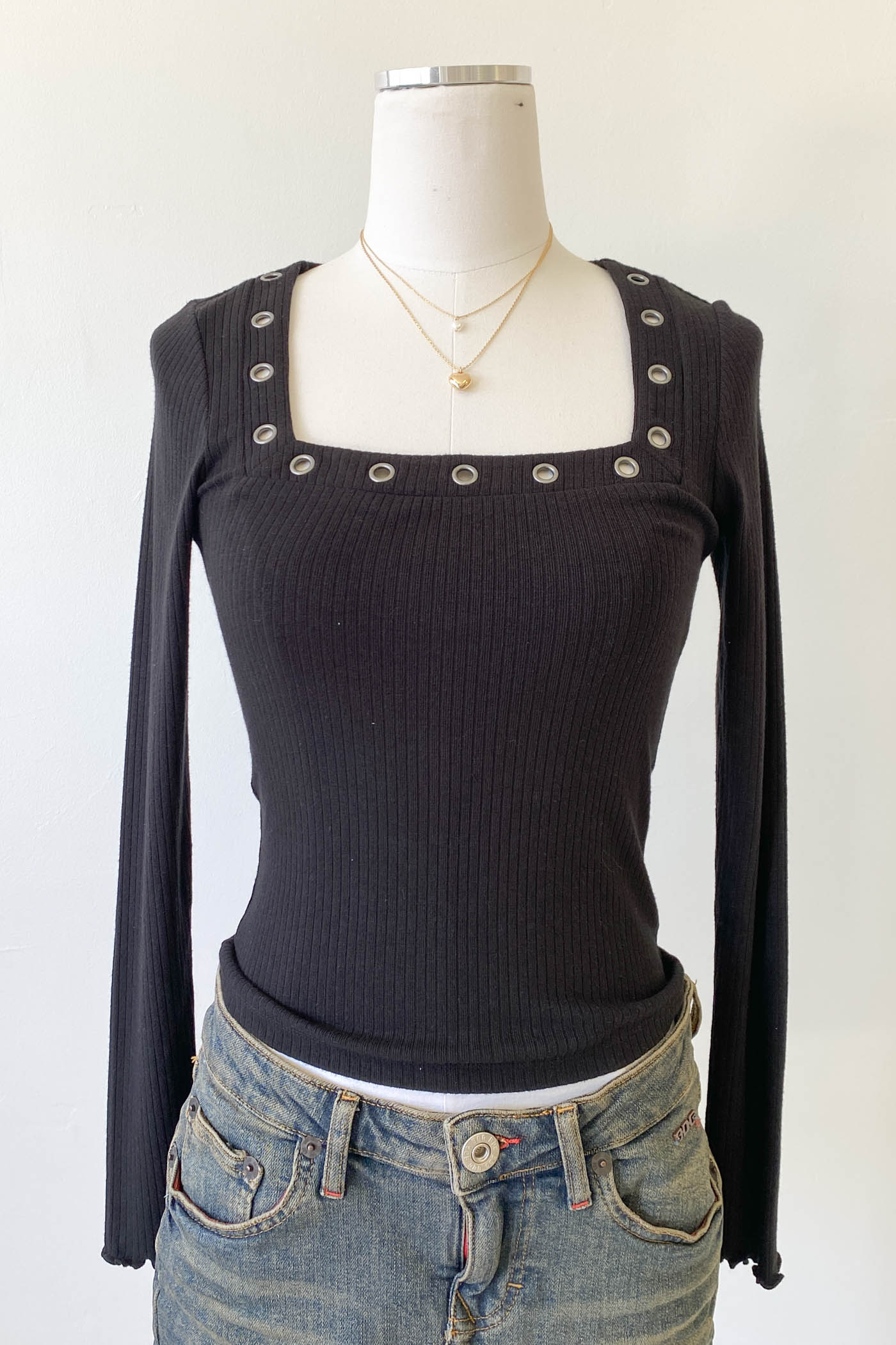 Grommet Long Sleeve Top