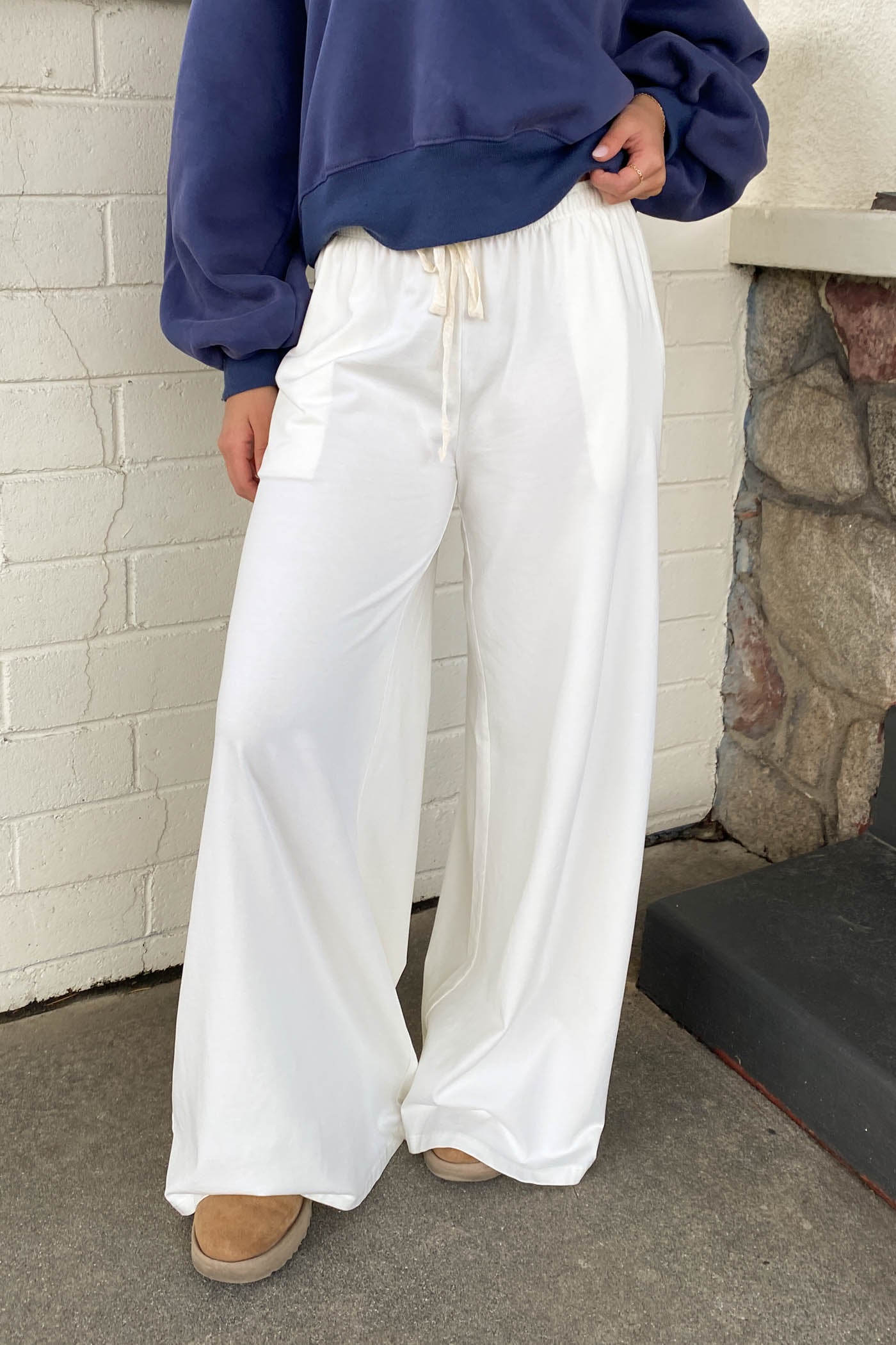 Basic Wide Leg Pants