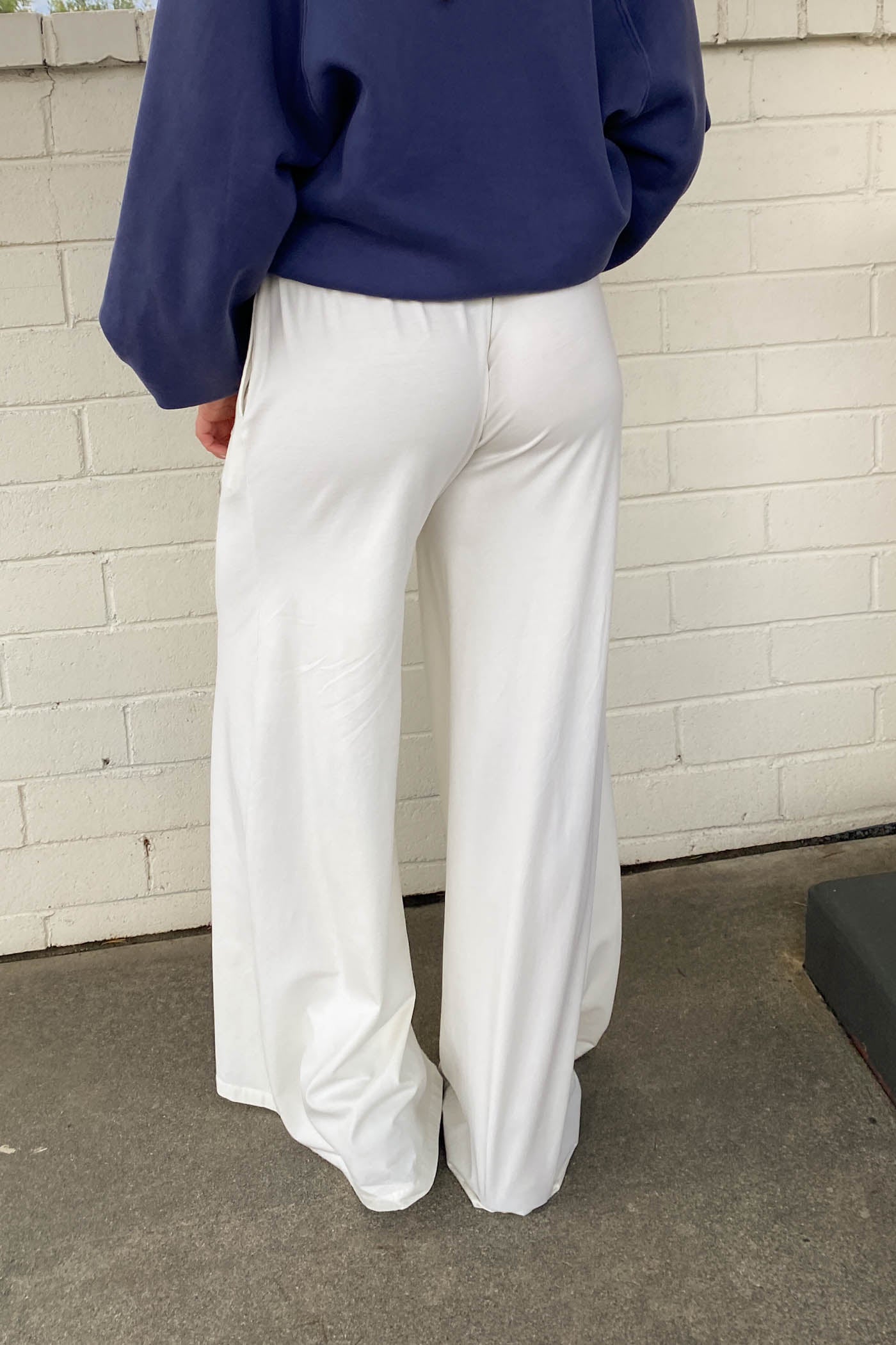 Basic Wide Leg Pants