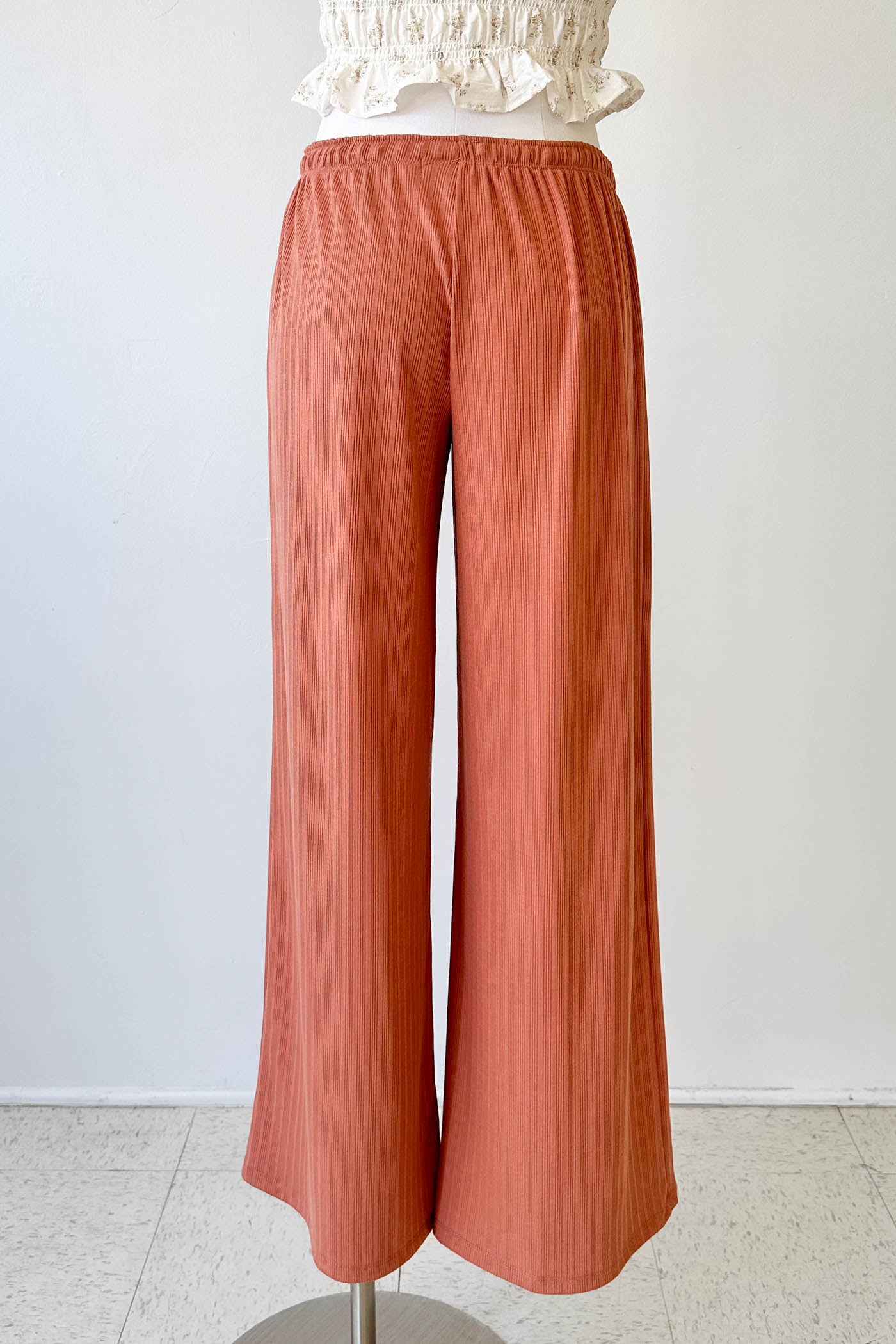Wide Leg Ribbed Pants