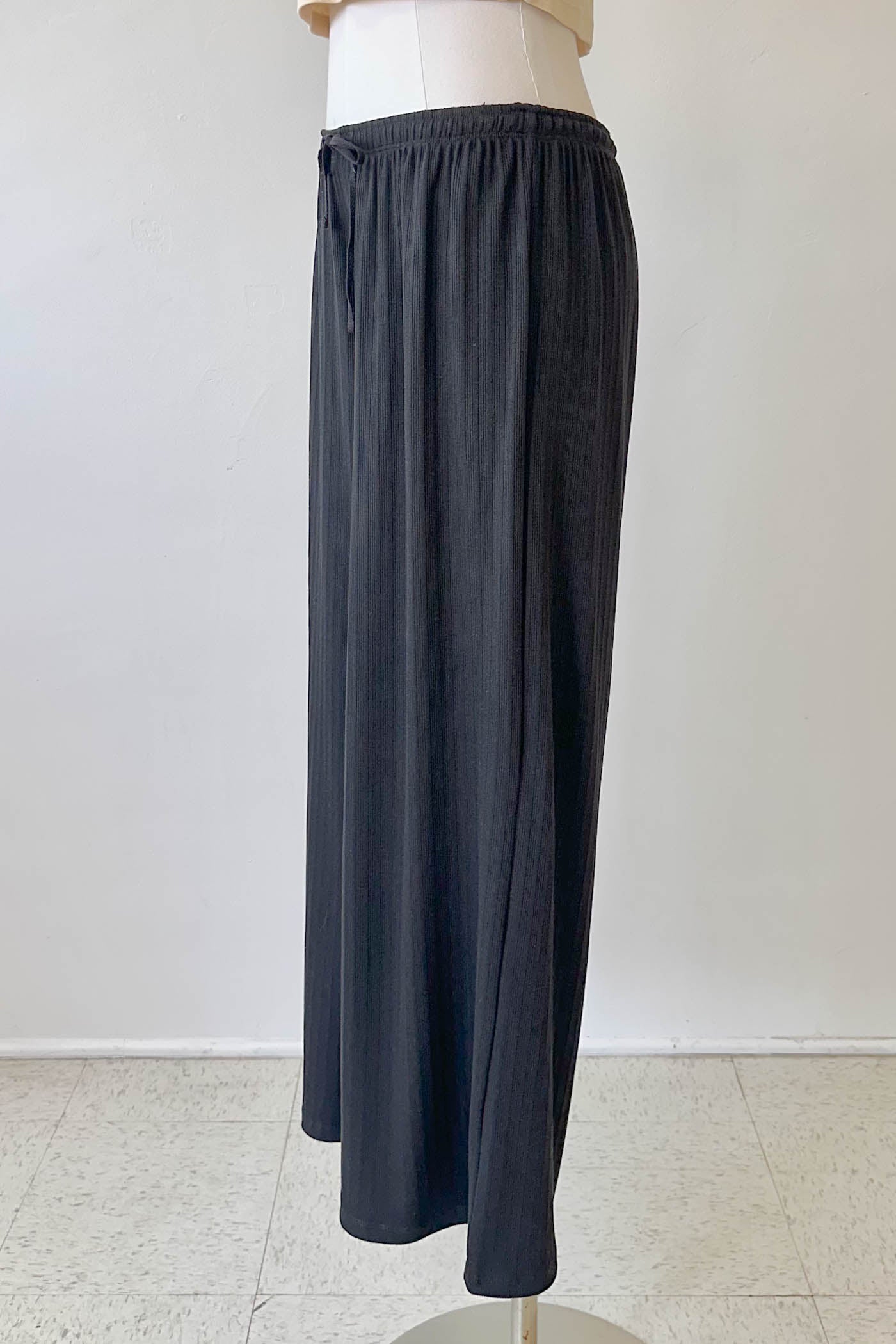 Wide Leg Ribbed Pants