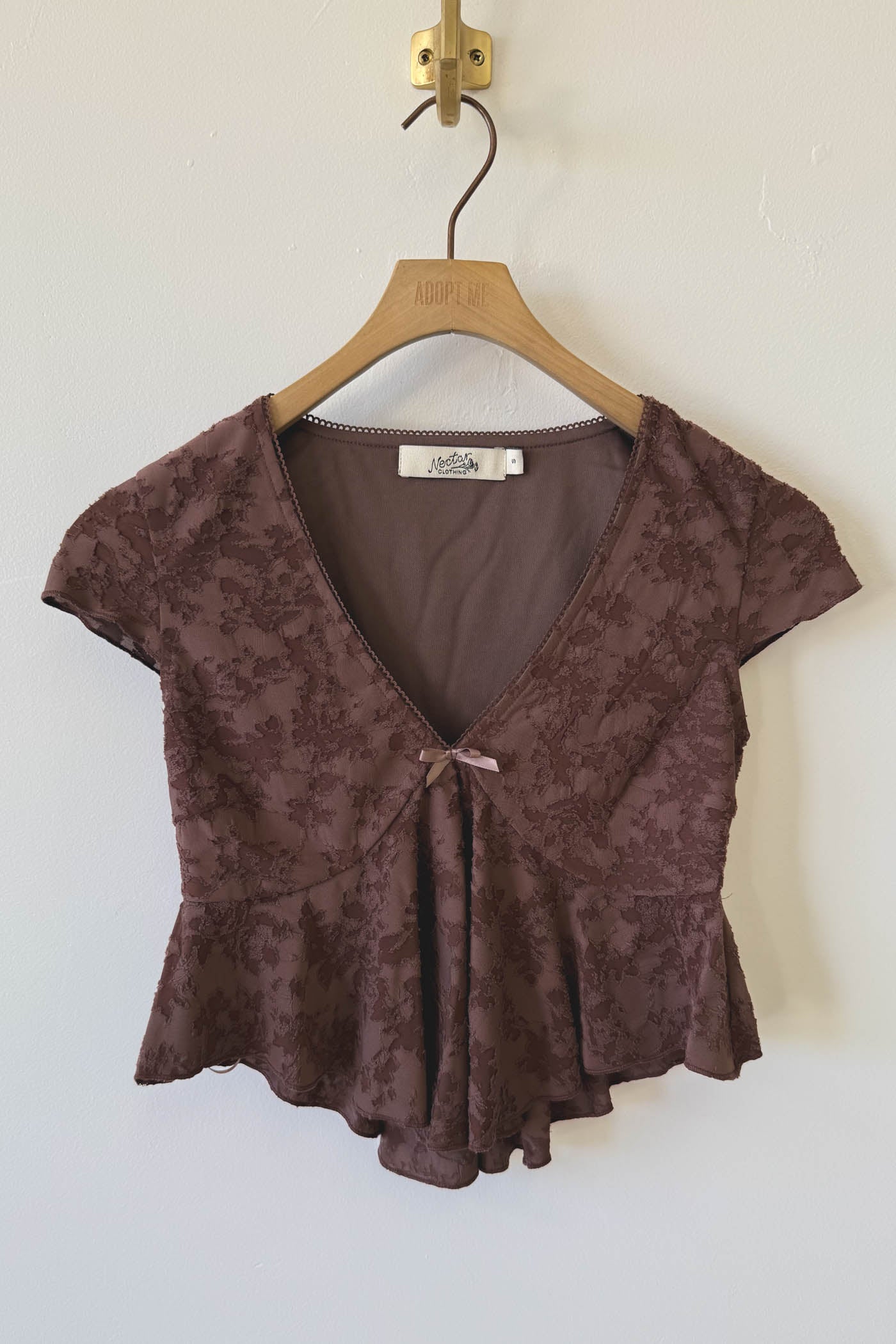 Textured Floral Cap Sleeve Top