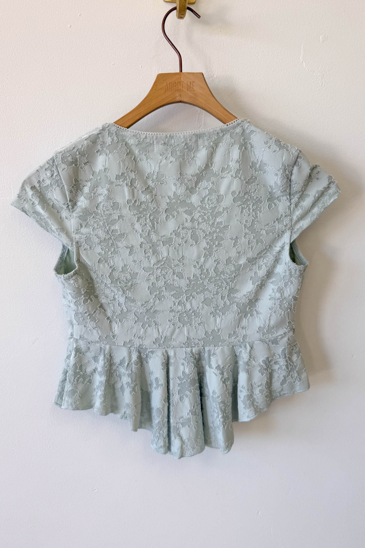 Textured Floral Cap Sleeve Top