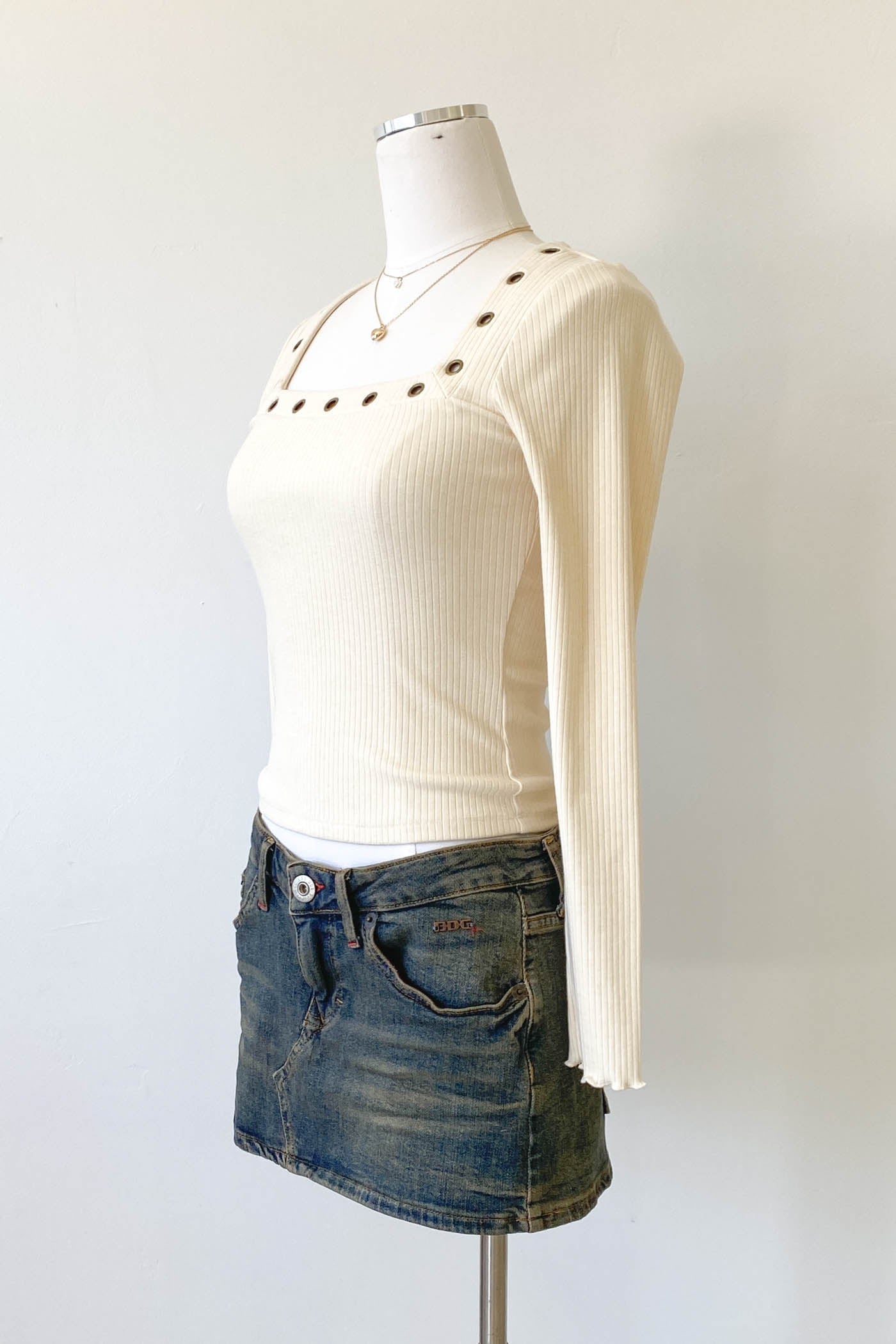Grommet Long Sleeve Top