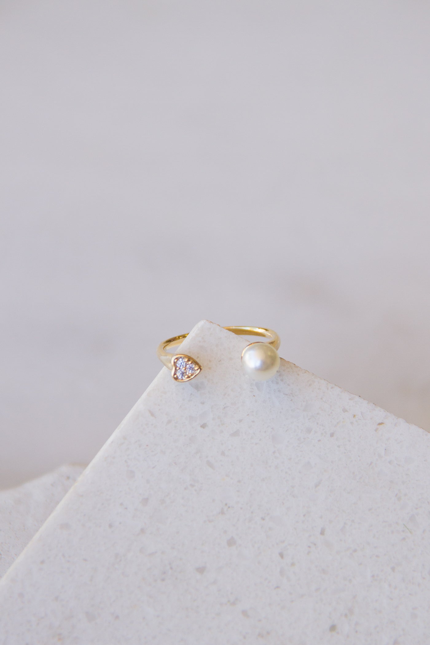 Pearl & Heart Open Gold Ring