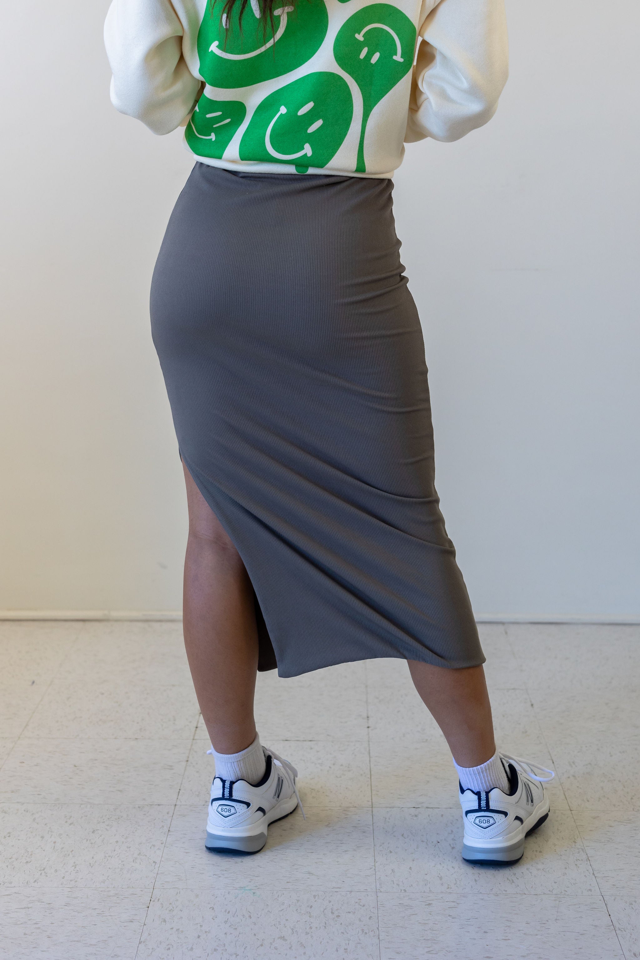 Don't Change Ribbed Midi Skirt