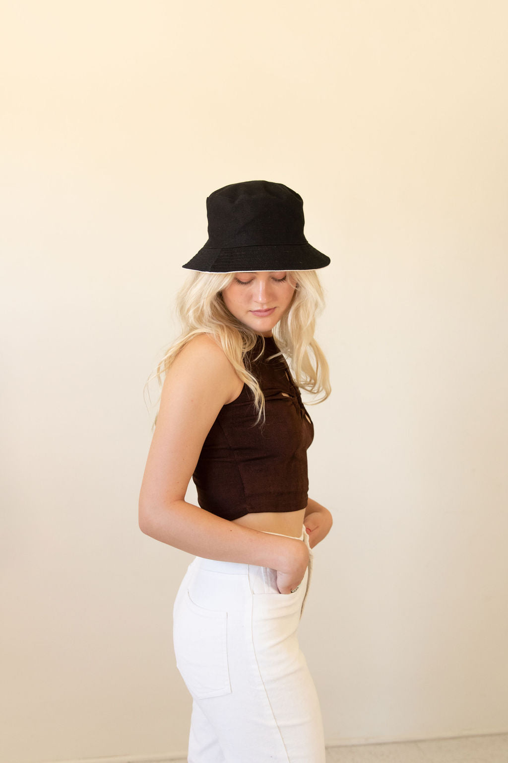 Not Worried Daisy Cutout Crop Top