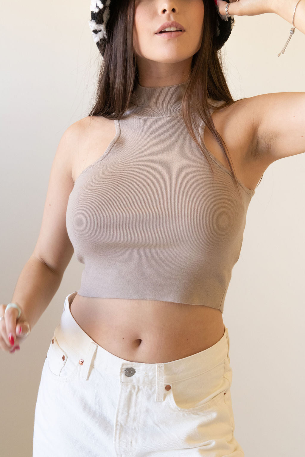 Borderline Sleeveless Crop Top