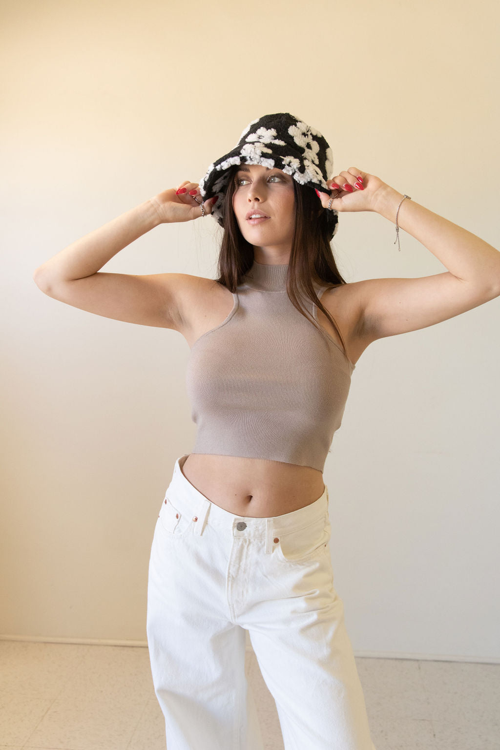 Borderline Sleeveless Crop Top