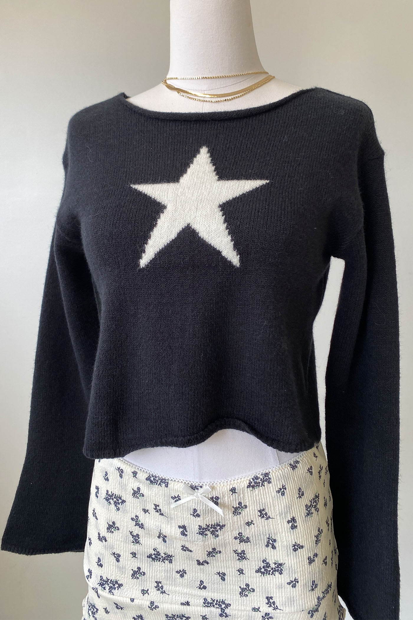 Star Knit Long Sleeve Top