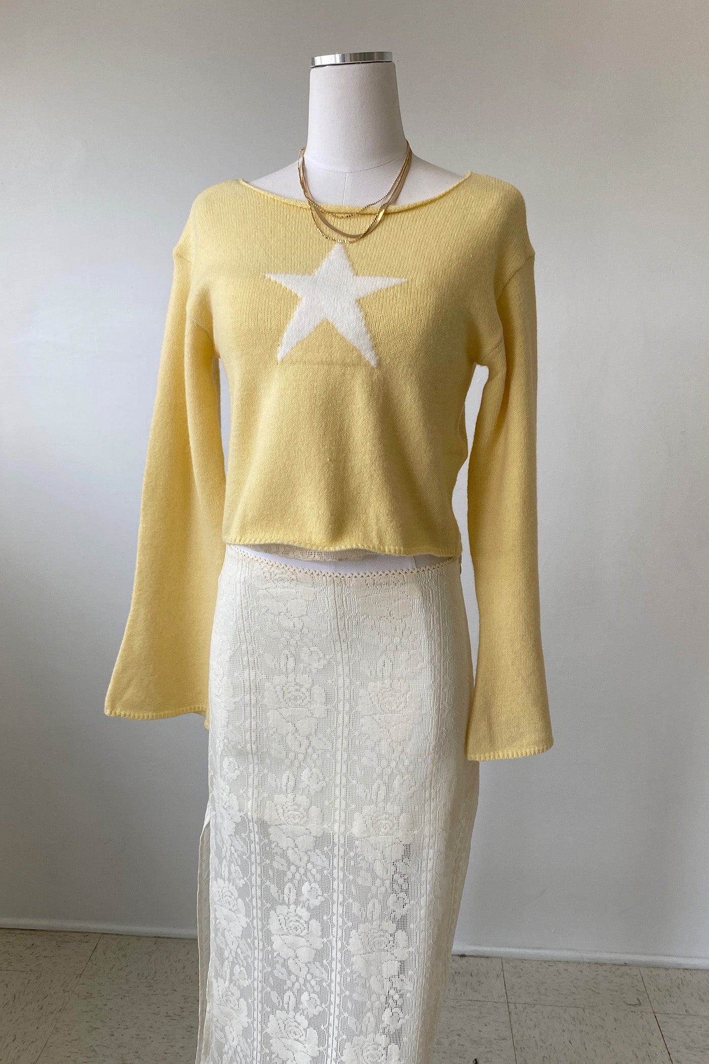 Star Knit Long Sleeve Top