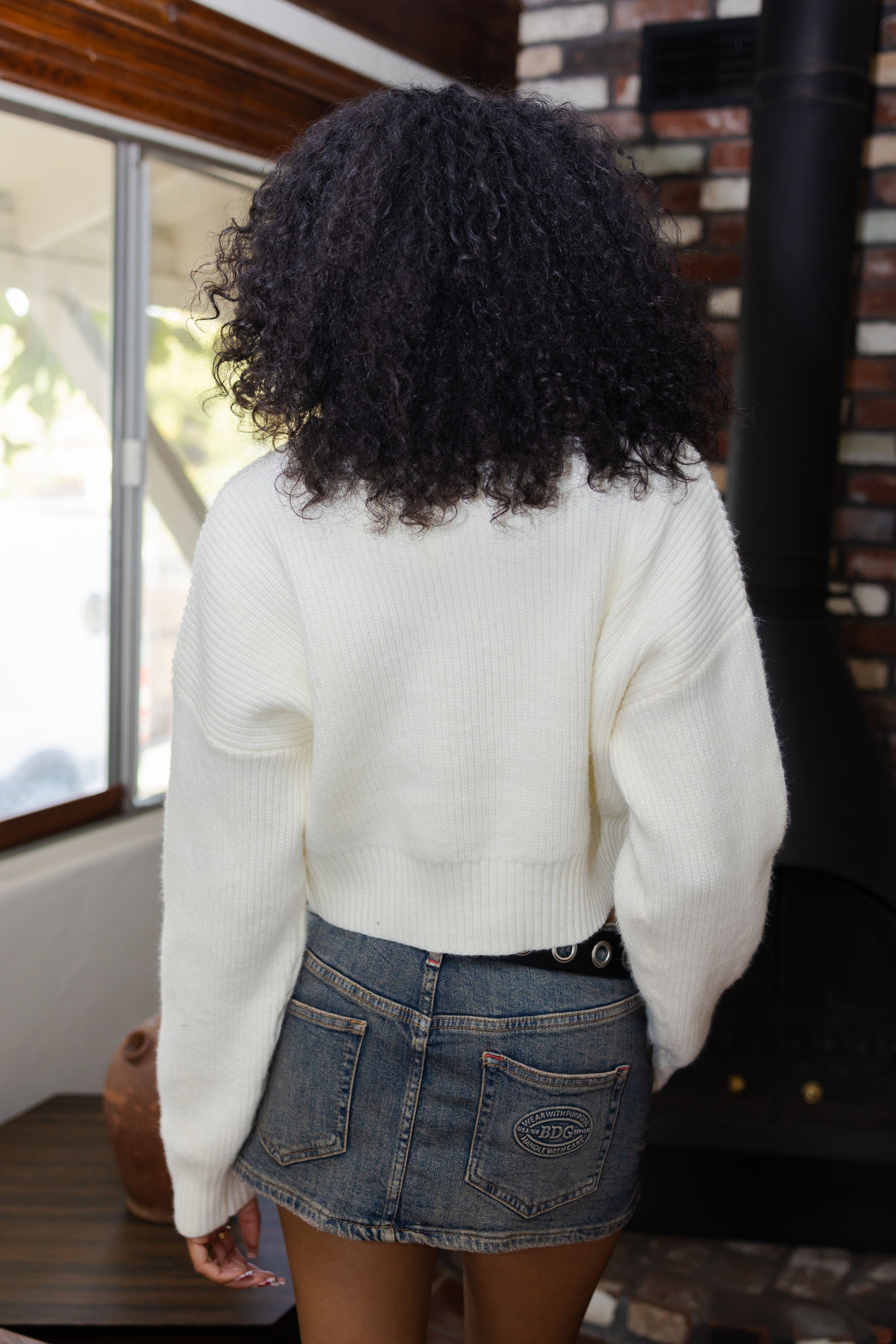 Cropped Crew Neck Knit Sweater