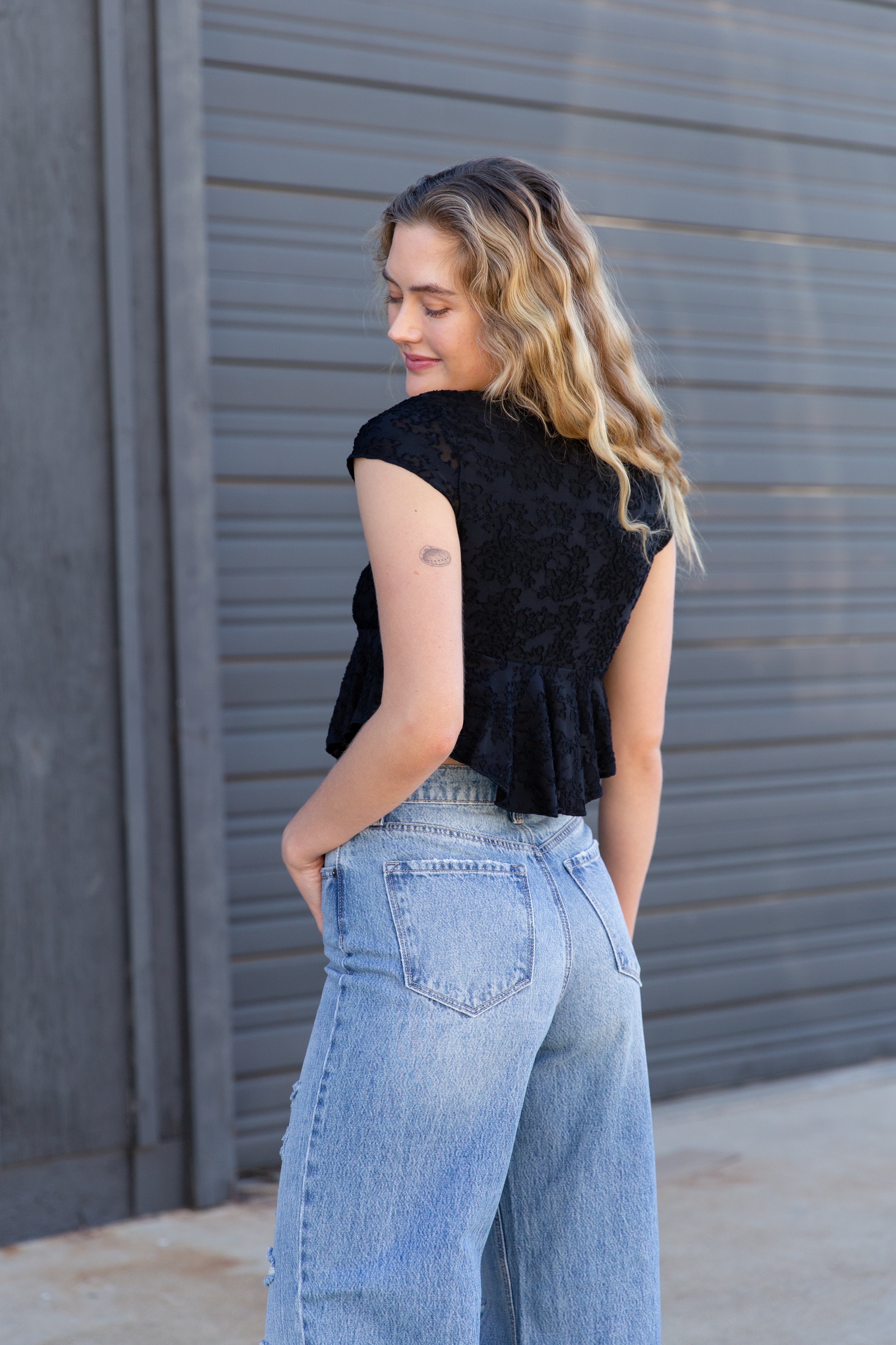 Textured Floral Cap Sleeve Top