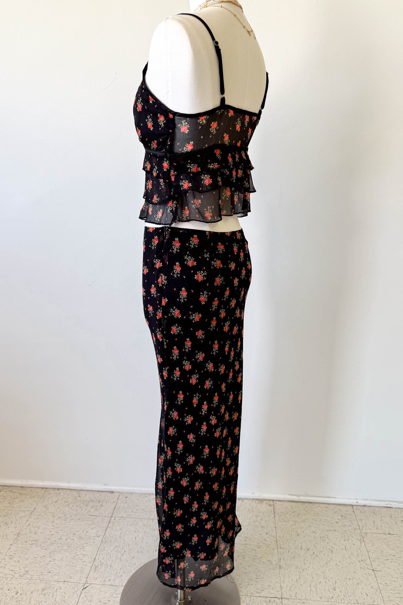 Stretch Lace Maxi Skirt