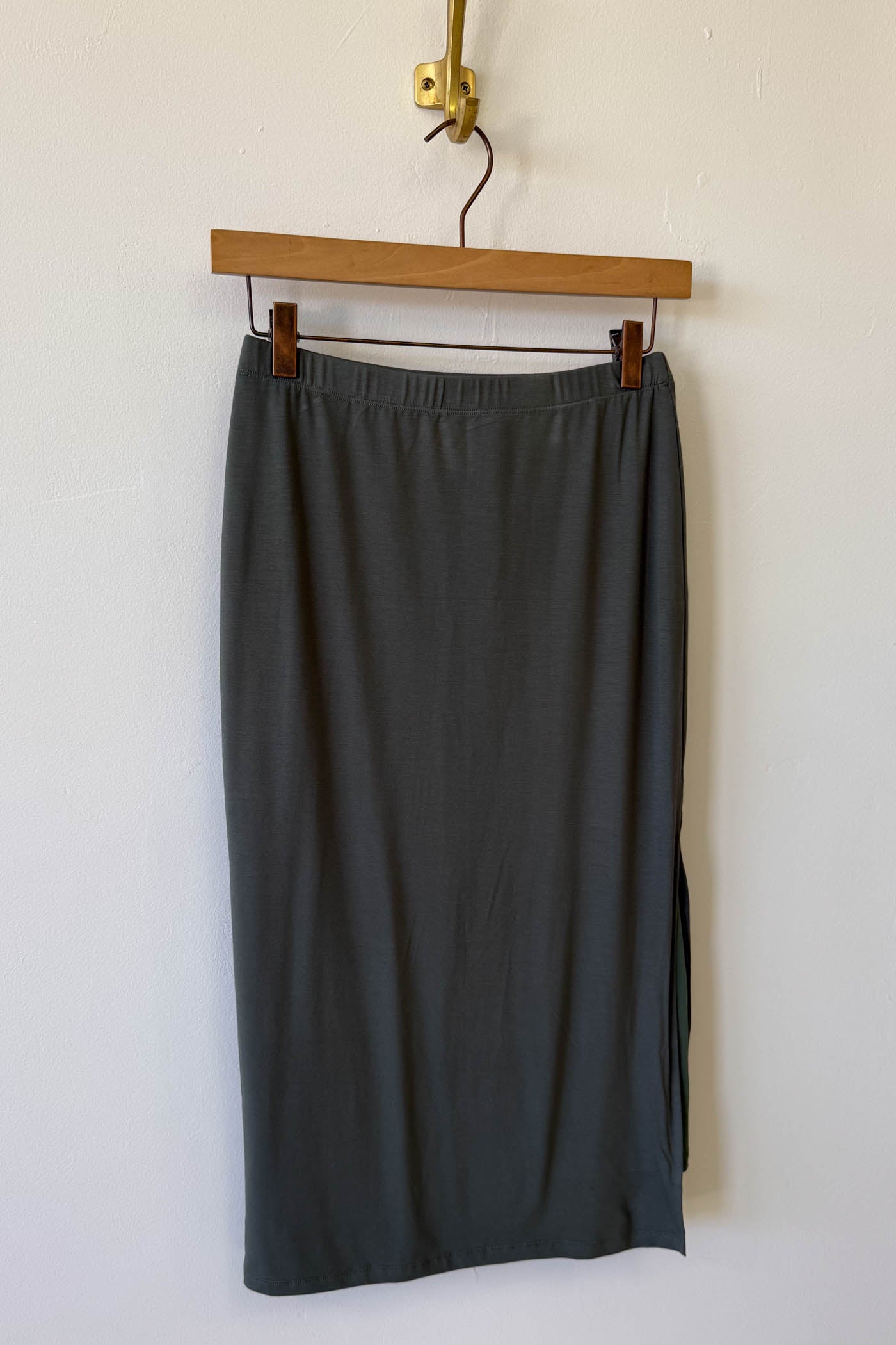 Basic Midi Skirt