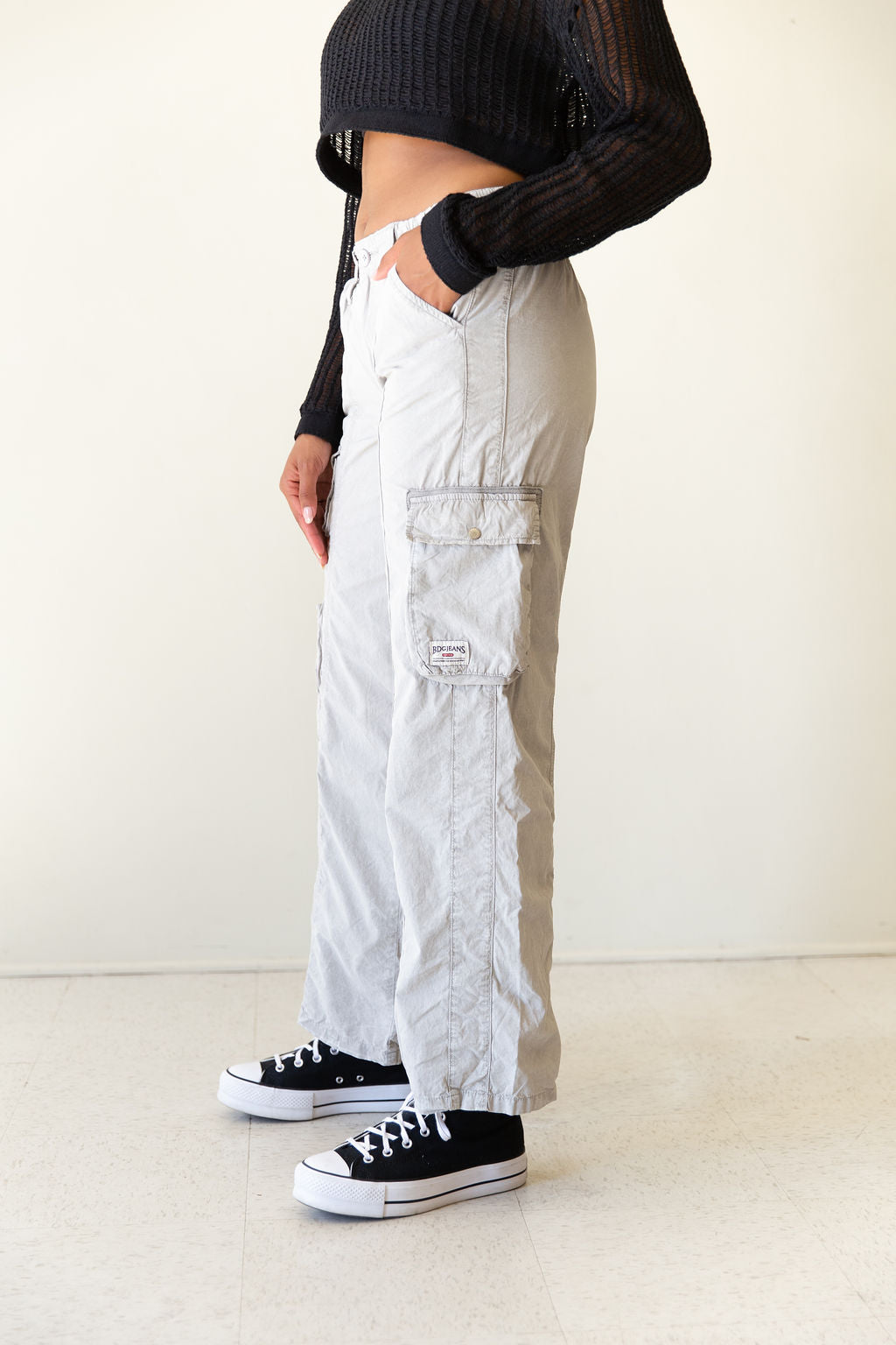 Urban outfitters white cargo pants deals