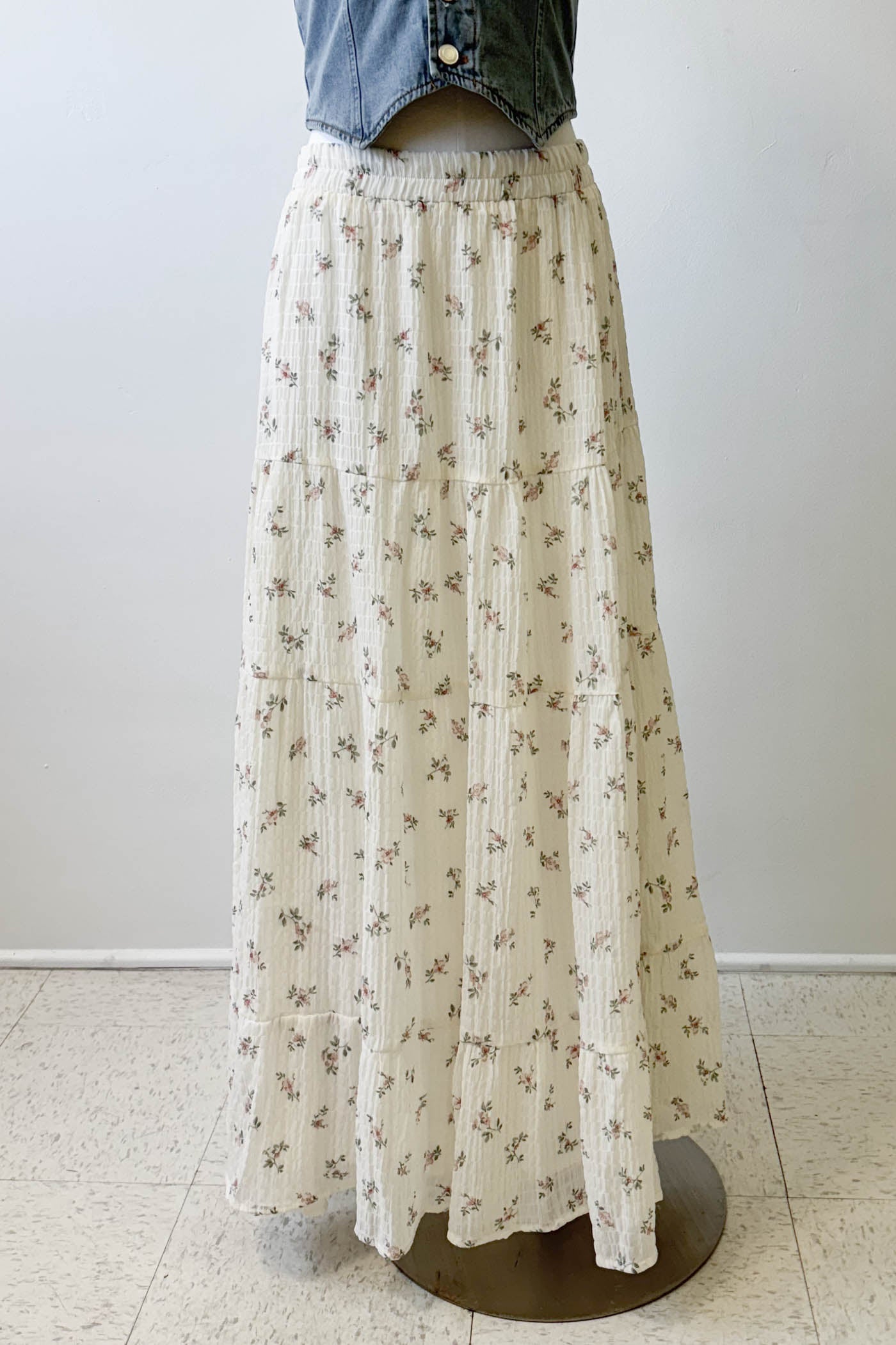 Textured Floral Maxi Skirt