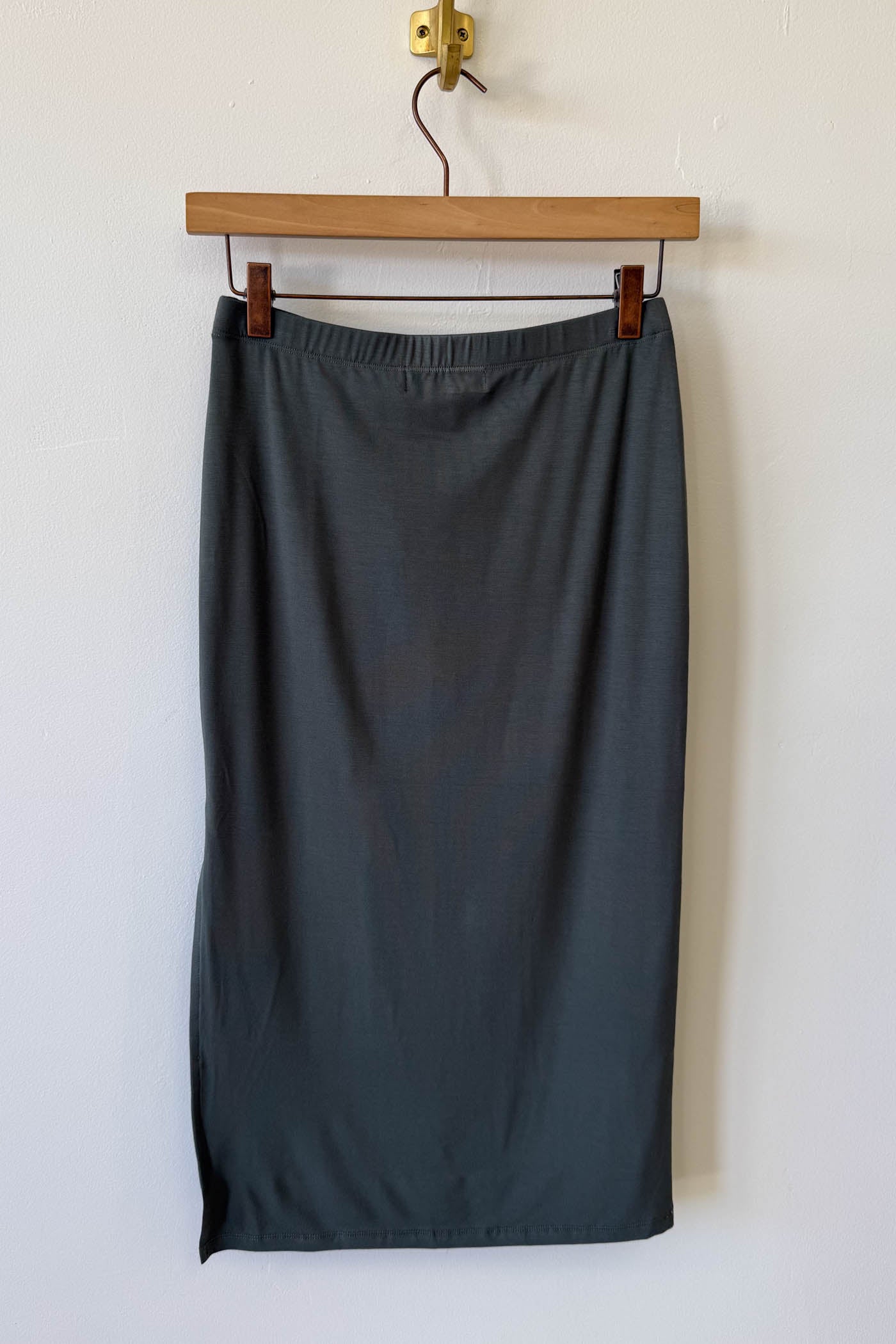 Basic Midi Skirt