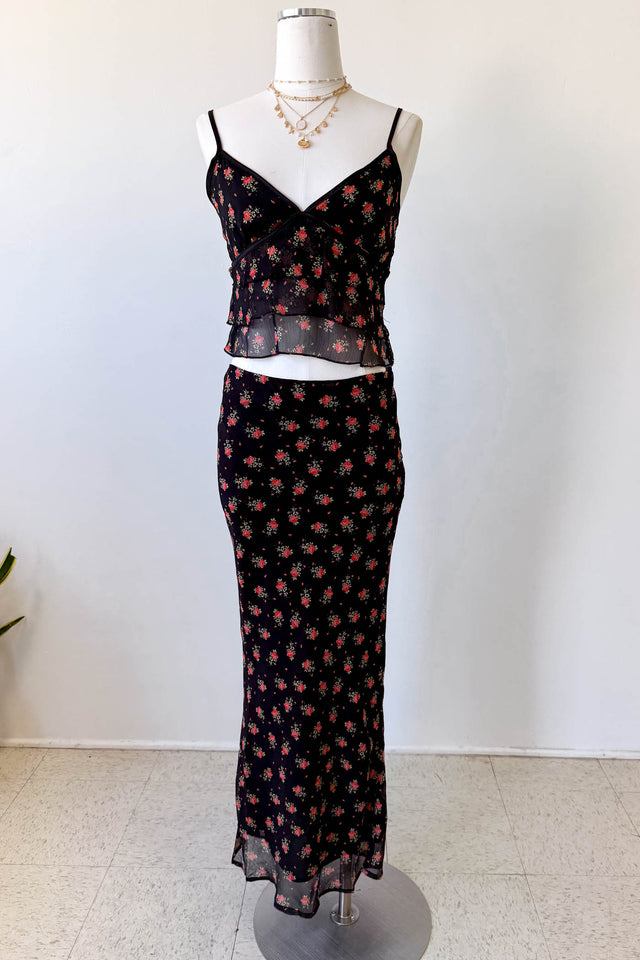 Stretch Lace Maxi Skirt
