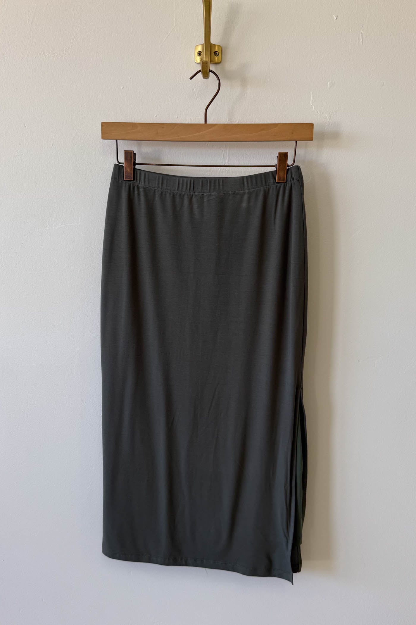 Basic Midi Skirt