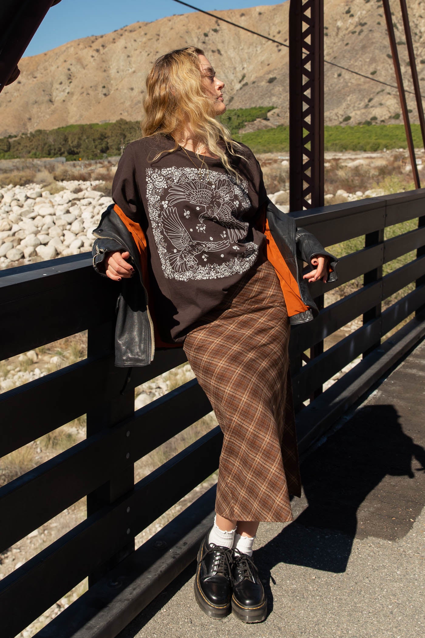 Doves Bandana BF Graphic Tee