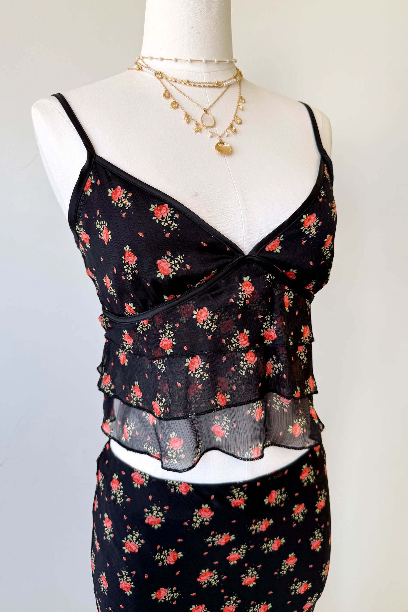 Floral Stretch Lace Cami Top