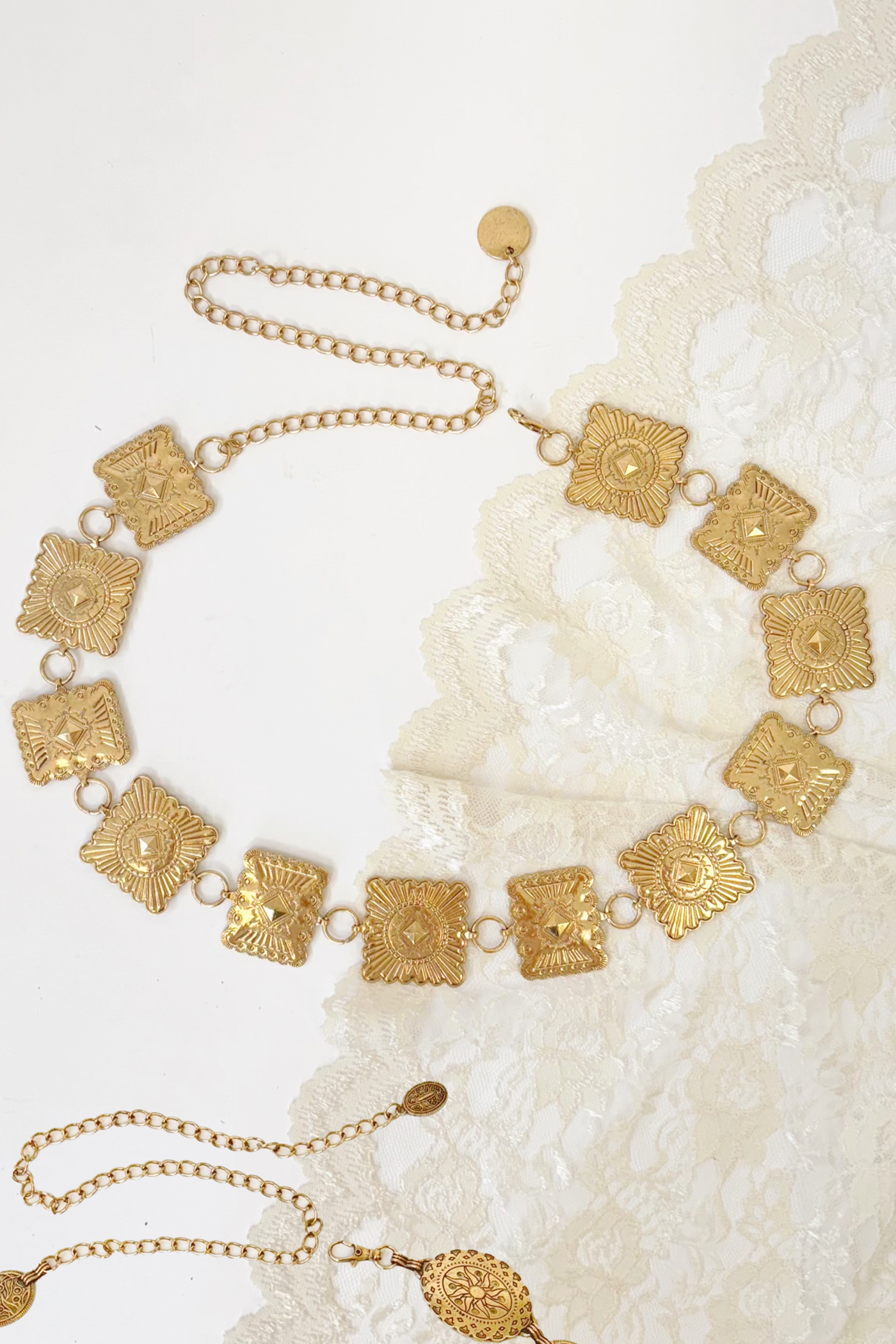 Square Metallic Conch Belt